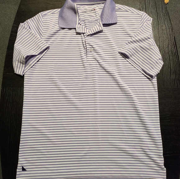 Untuckit Polo - Picture 1 of 5